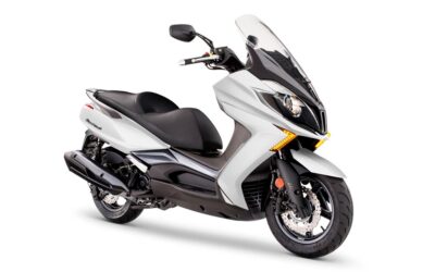 El KYMCO Super Dink 350, con nuevo motor Euro 5
