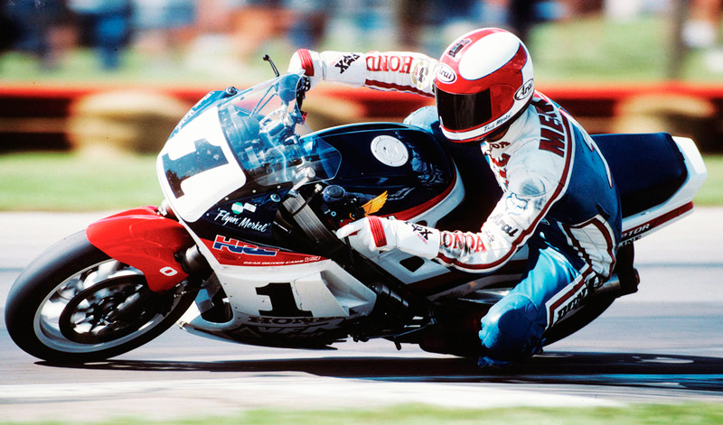 Fred Merkel coronó a la Honda RC30 Campeona del Mundo SBK