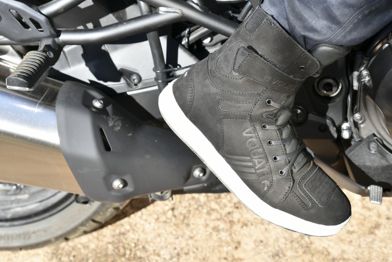 Nuevo calzado para moto de VQuattro