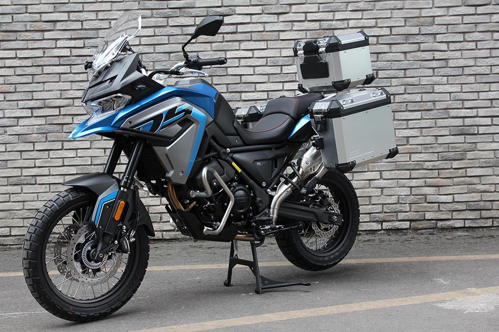 El kit de maletas para las Voge 650 DS o DSX es una opción