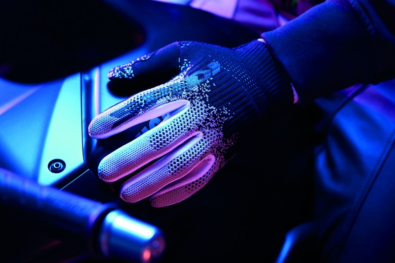 Guantes X-Knit de Spidi, cómodos y ligeros