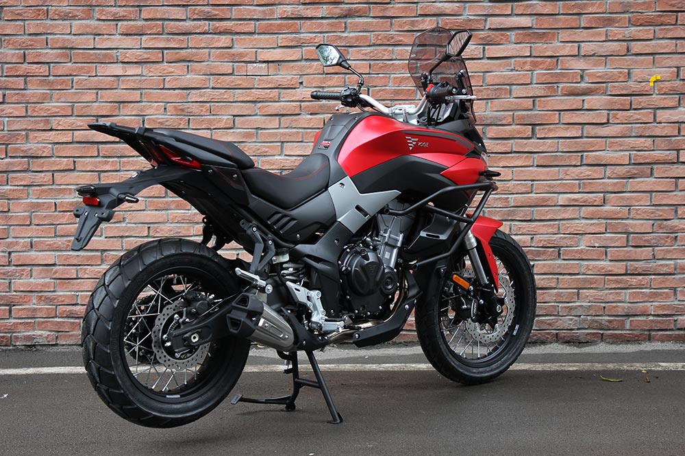 La Voge 500 DSX es una moto de gran envergadura, cómoda para largos viajes