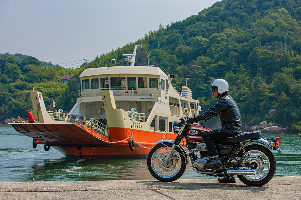 Kawasaki W800 2022, eterna