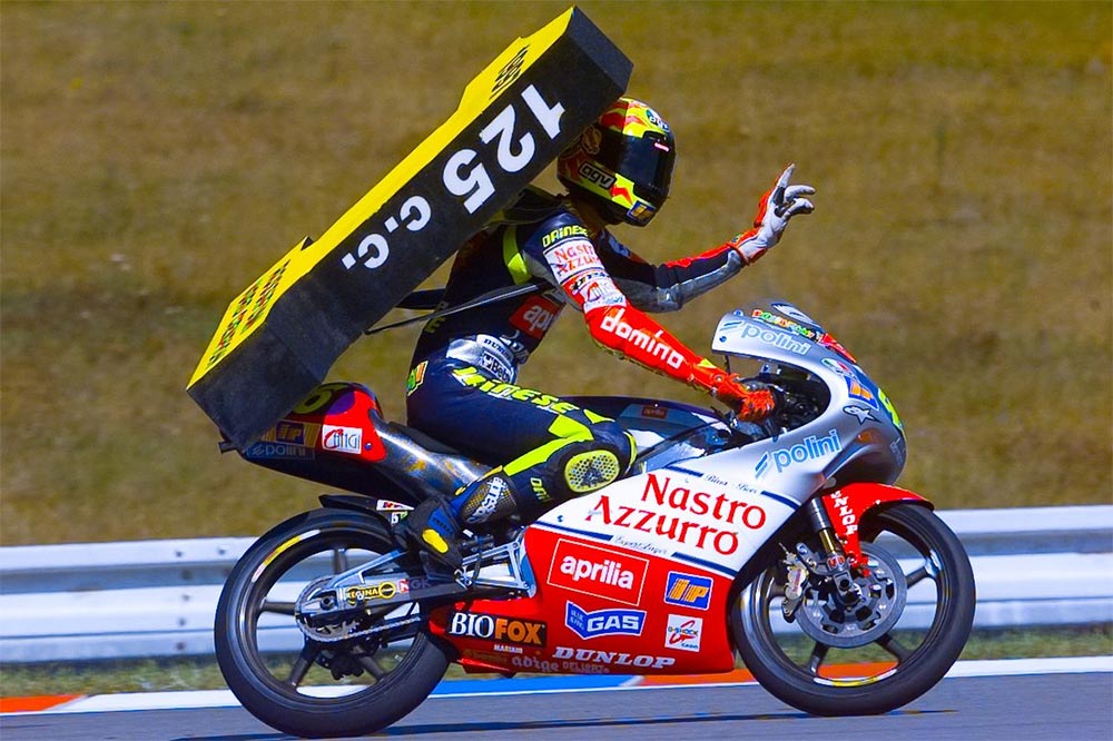 Primer título en 125 con Aprilia en 1997