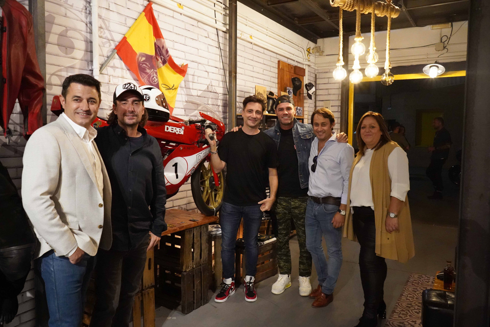 By City presenta la colección 12+1 en honor a Ángel Nieto