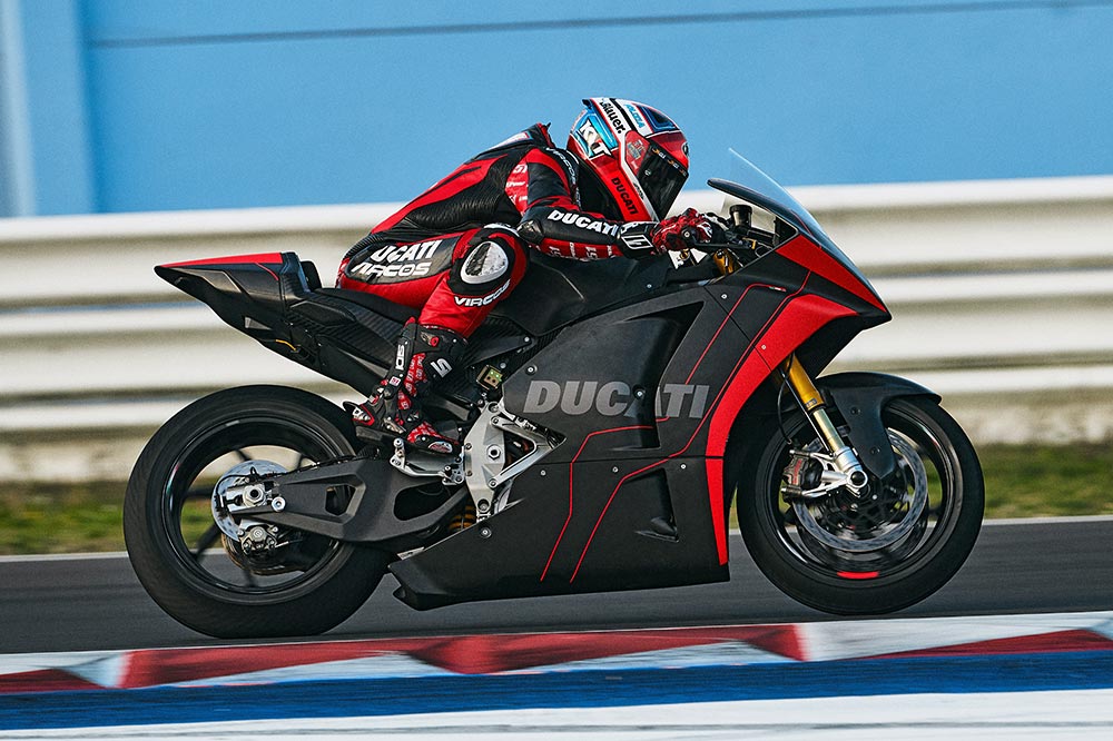 El 2027 el Mundial de Motociclismo será solo para motos eléctricas
