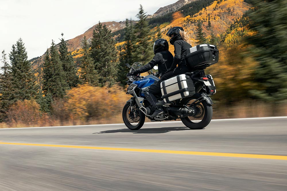 Las Triumph Tiger 1200 GT Explorer estrenan radar de ángulo muerto, algo que ya vimos en las Ducati Multistrada V4