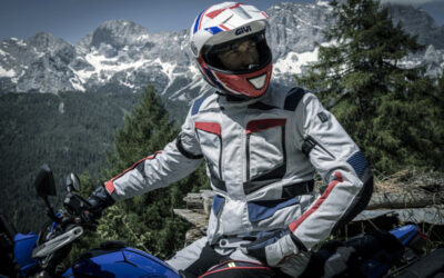 Centaurus, el nuevo conjunto tricapa para moto de Hevik