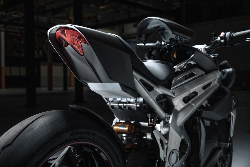 La Triumph Eléctrica saldrá a pista el próximo verano
