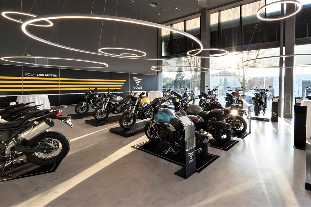 VOGE abre su primer punto de venta exclusivo en España y presenta sus nuevos modelos