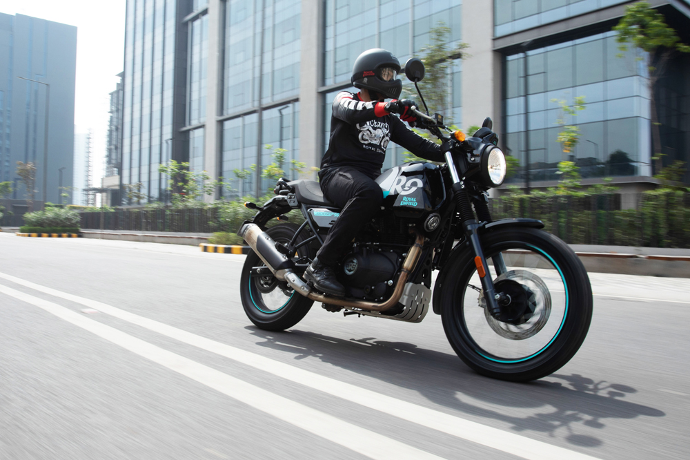La Scram 411 tiene una doble personalidad on y off road