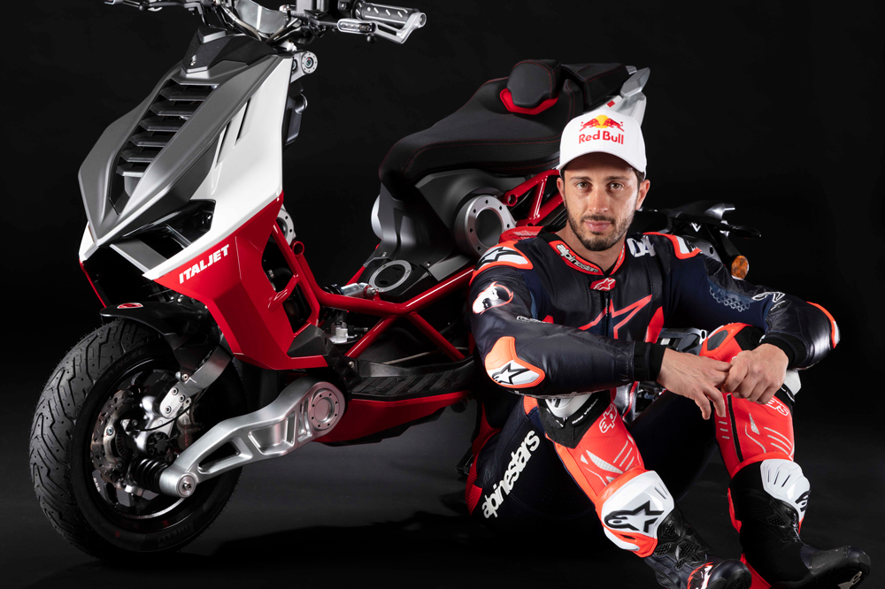 Andrea Dovizioso ha sido el padrino de honor del Italjet Dragster