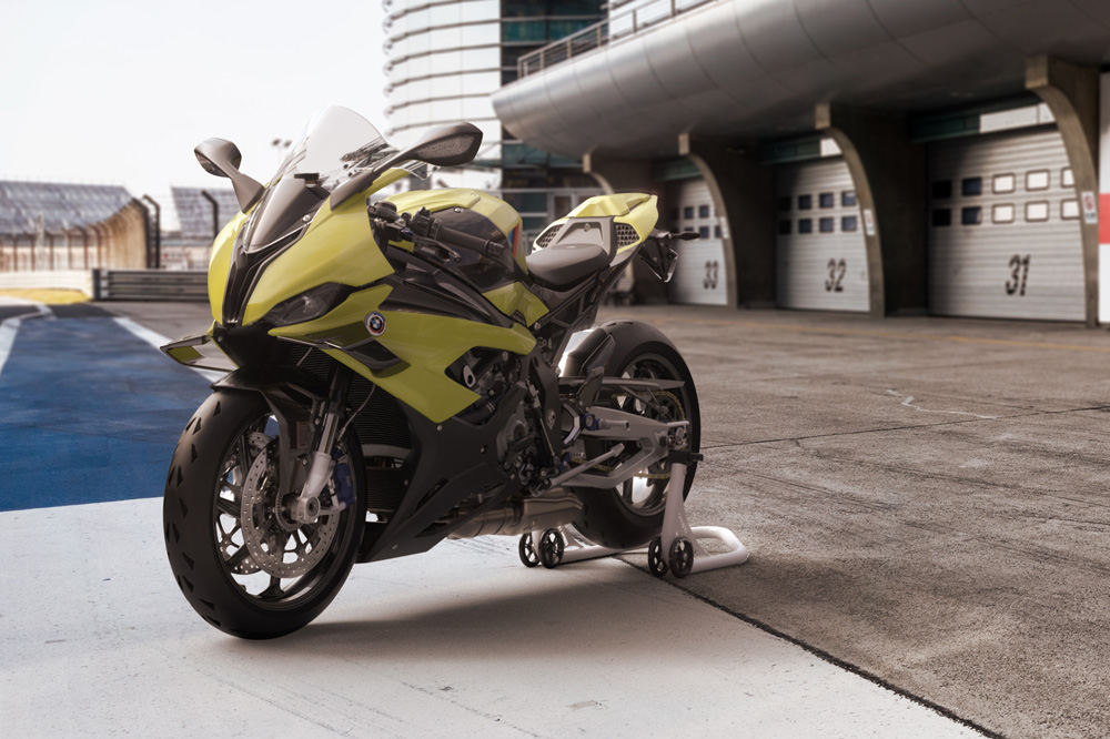 BMW M 1000 RR: 50 Aniversario de la Serie M