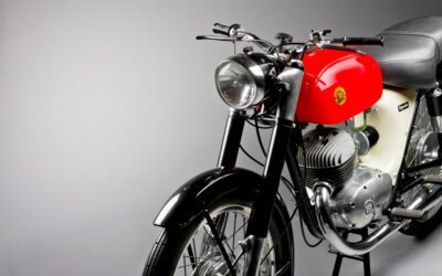 ¿Pueden dar de baja de oficio una moto sin seguro o ITV?