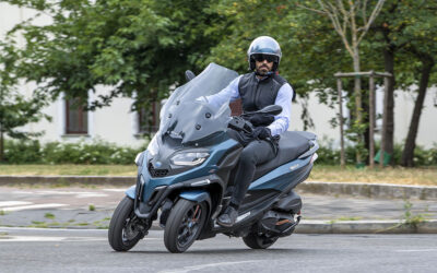 Piaggio MP3 400 y 500 2023: Scooter de tres ruedas