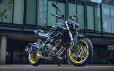 QJ Motor SRK 400: Moto Naked para el A2