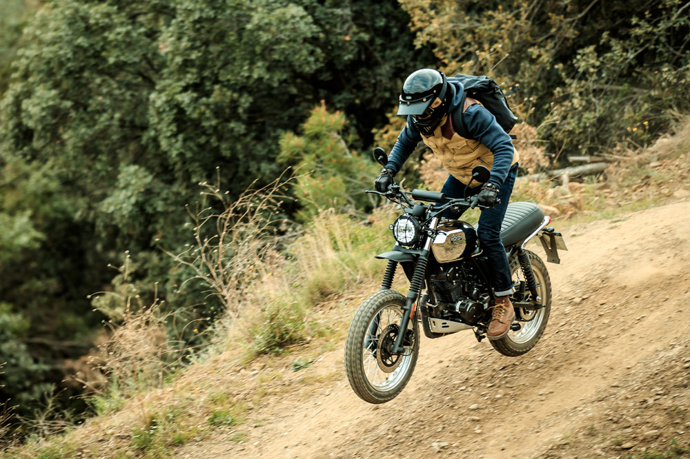 La Brixton Felsbert 125 XC sólo la tienes en este color.