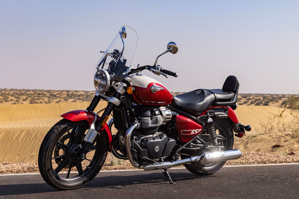 Cúpula alta y respaldo trasero, las Super Meteor son completamente configurables