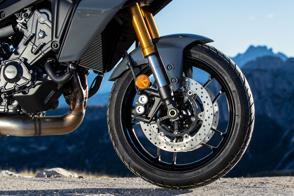 La Tracer 9 estrena un sistema de frenada integrado