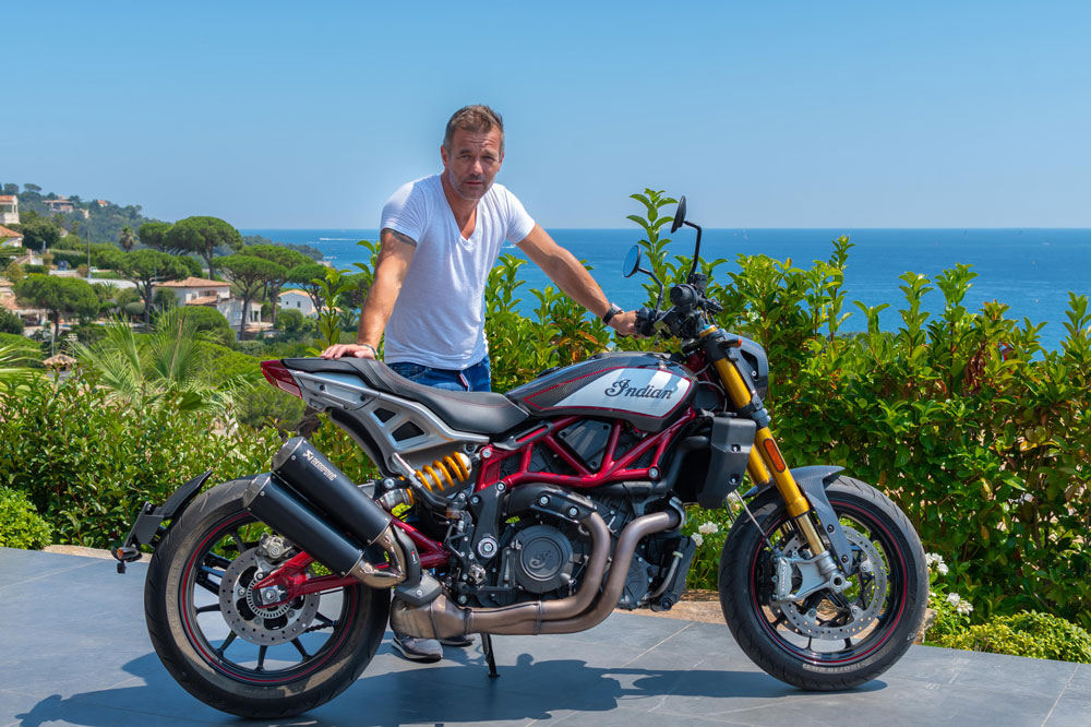 Sebastien Loeb y una Indian FTR