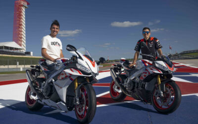 Aprilia RSV4 y Tuono V4 Factory Speed White