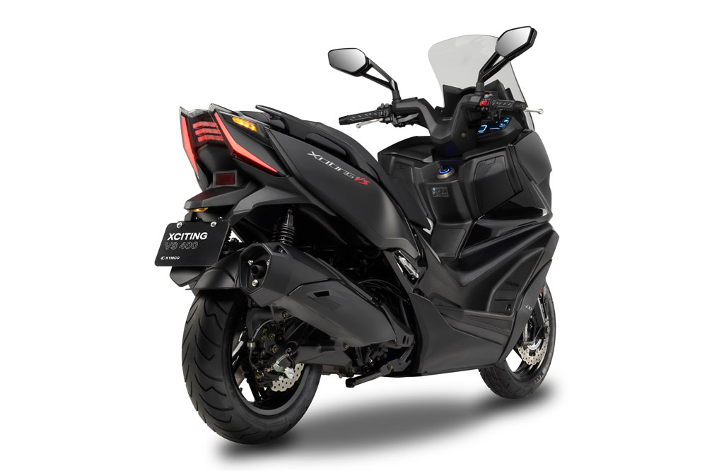 El KYMCO Xciting 400 es un scooter ideal para personas que viven fuera de la ciudad.