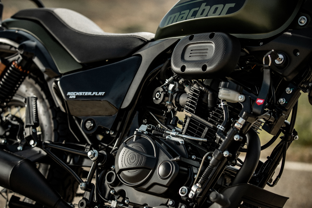 El motor de las Macbor Rockster es un monocilíndrico refrigerado por aire.