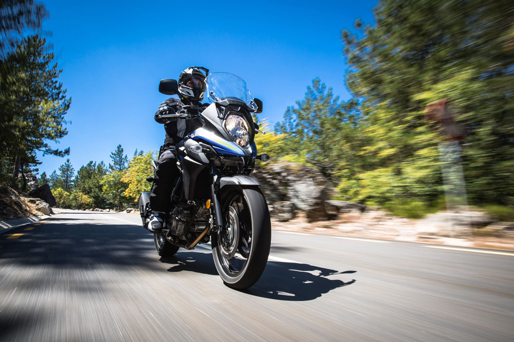 Suzuki V-Strom 650 azul