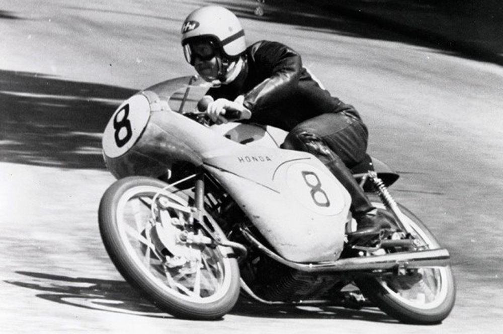 Honda RC 142