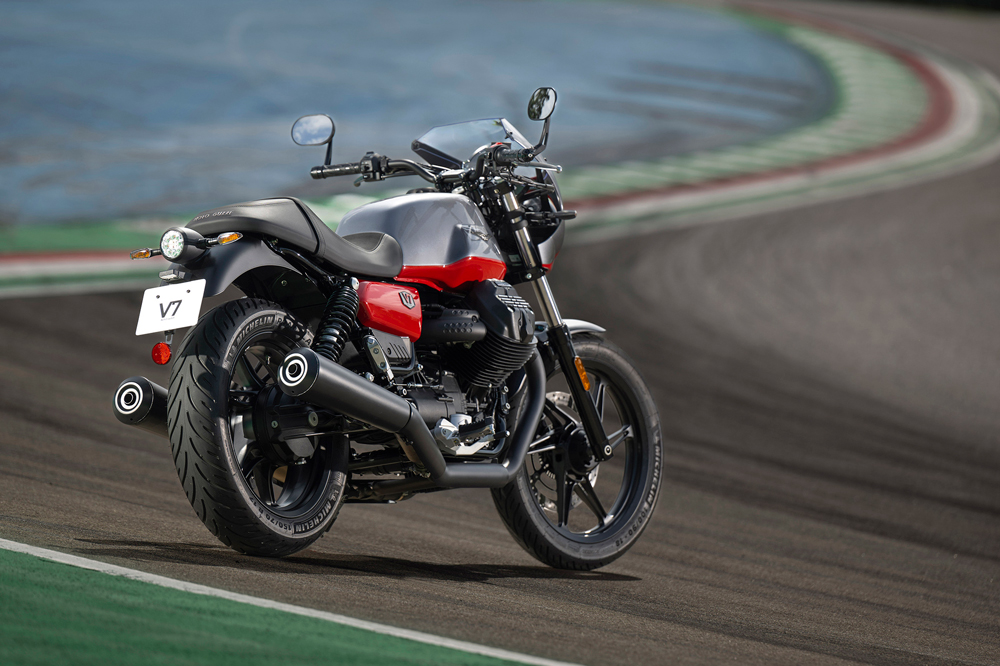 El bicilíndrico en V transversal es la seña de identidad de Moto Guzzi.