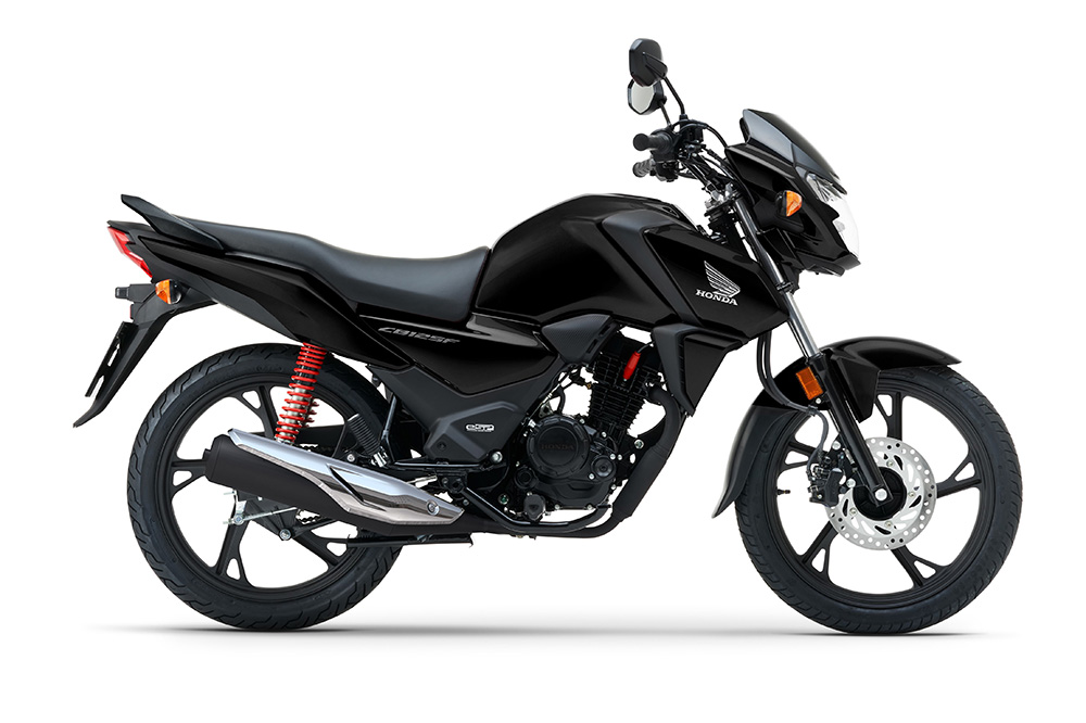 La Honda CB 125F 2024 estrena un nuevo motor de baja fricción.