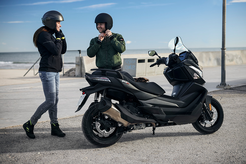 La gran capacidad de carga de este scooter te permitirá rodar con soltura en tu día a día.