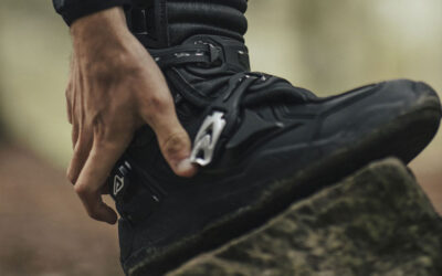 Acerbis presentó en EICMA las botas Whoops, perfectas para enduro y motocross