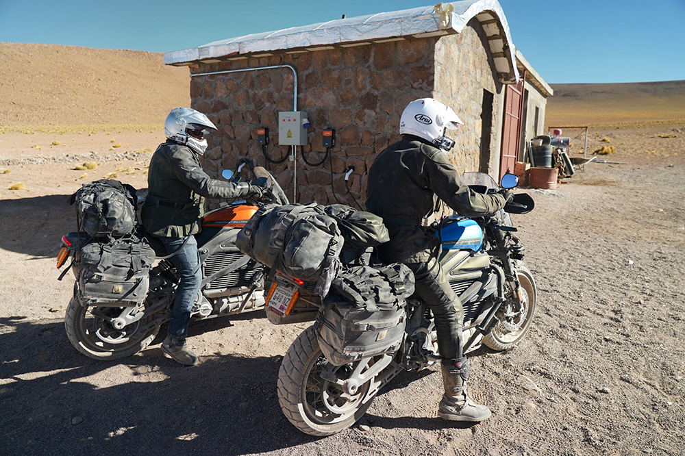 Harley Davidson Livewire, Ewan McGregor y Charley Boorman. Long Way Up.