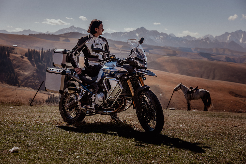 Gracias a los acuerdos con BMW esta Zontes también disfruta de la tecnología alemana