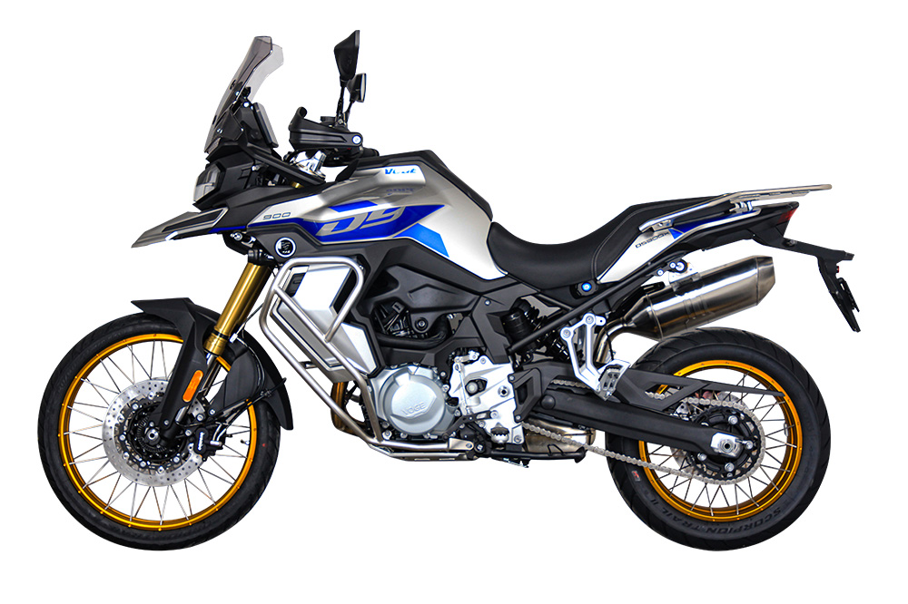 Por 8.888 euros tienes una moto bien equipada, también con detector de ángulo muerto posterior.