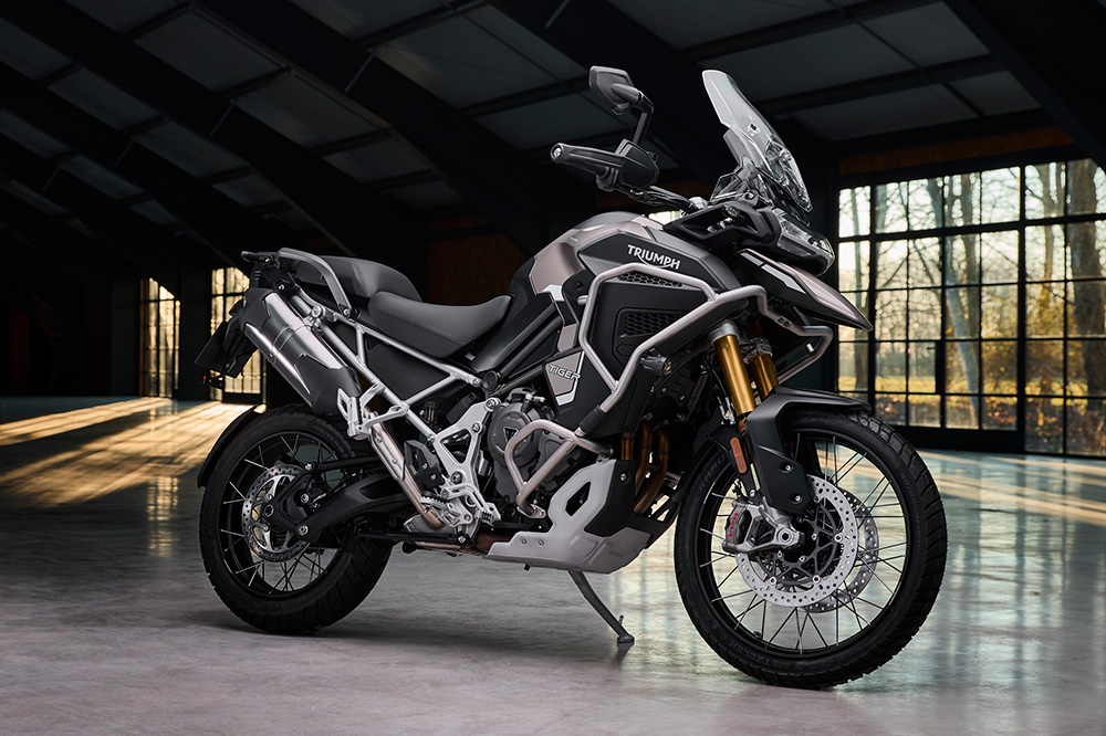 Triumph sigue rebajando la altura de sus motos trail para hacerlas más accesibles