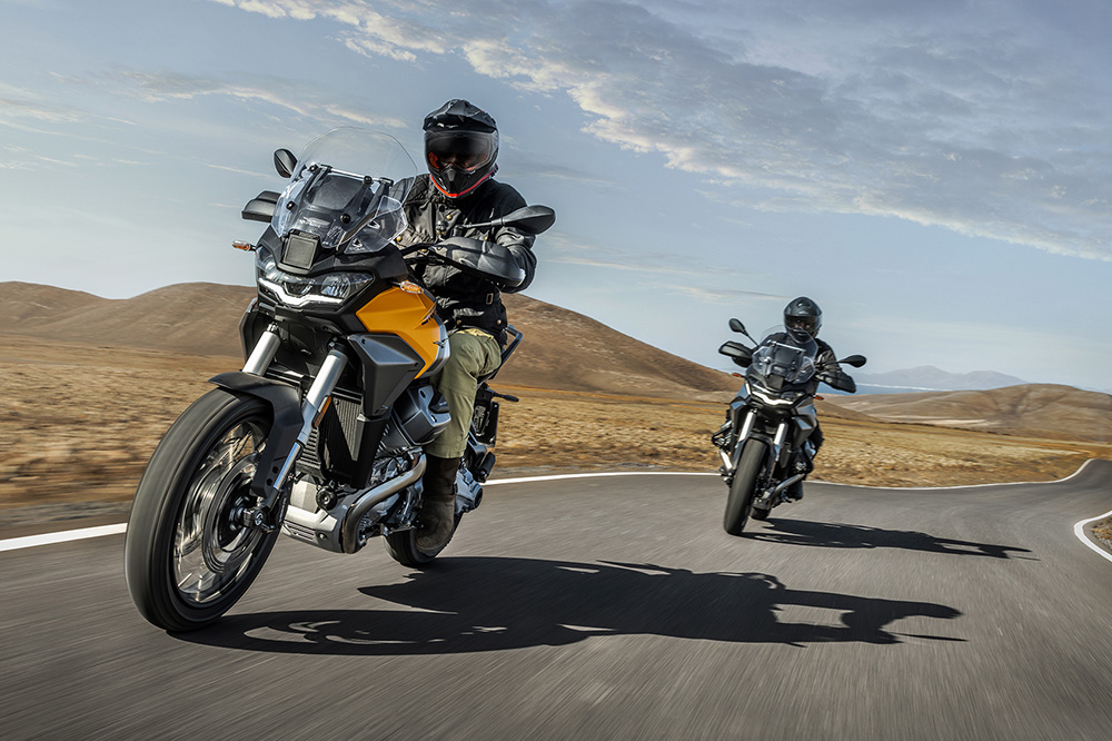 Moto Guzzi Stelvio 2024