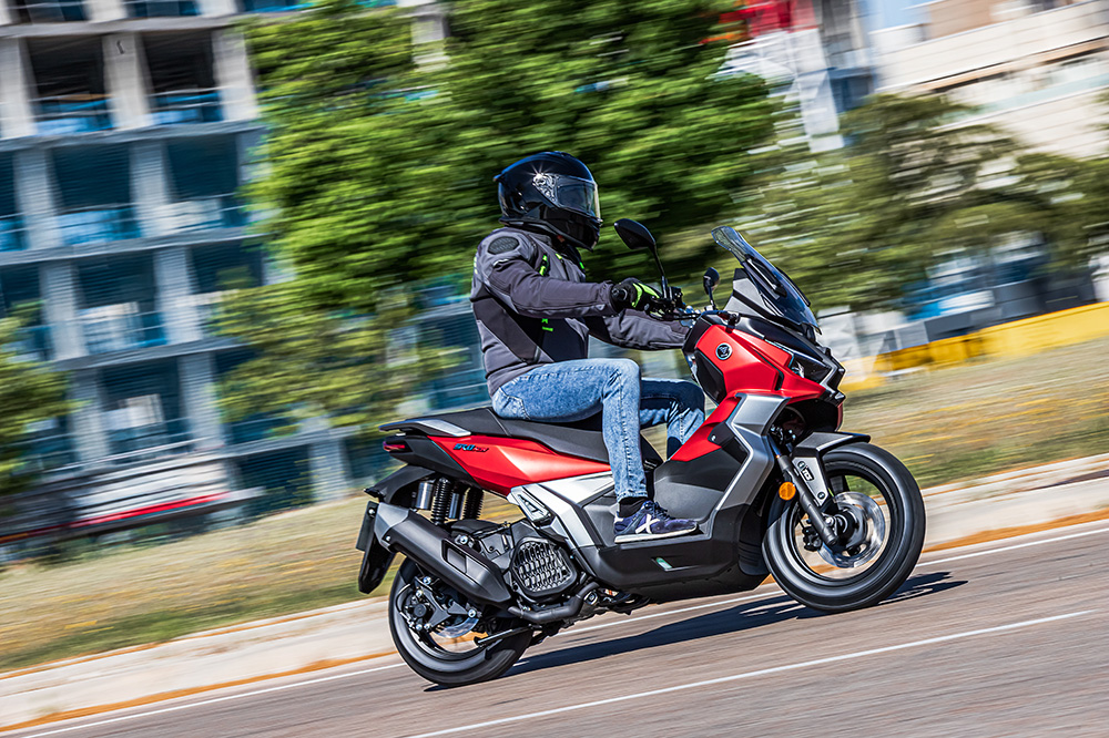 VOGE SR1 ADV 125: Más “scooter adventure”
