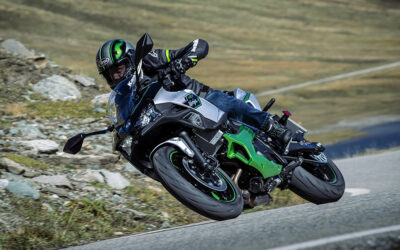 Las Kawasaki Ninja Z7 Híbrida llega a las tiendas