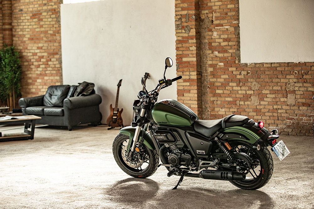 Una de las grandes rivales de esta Macbor es la Honda Rebel 500.