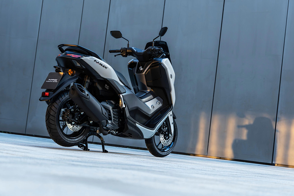 El rediseño del N Max ofrece una estética mucho más moderna y deportiva.