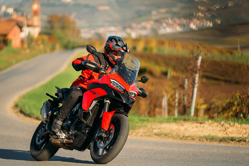 Ducati Multistrada V2 2025, más ligera